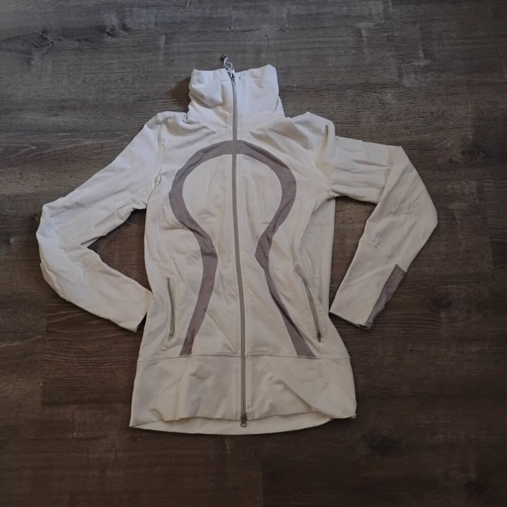 Lululemon Define Jacket Luon – White / Heathered Grey Stripe – Women’s Size 8